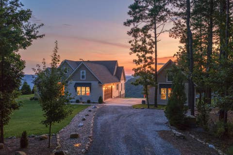Photo of 3745 Raulston Falls Road, Jasper, TN 37347 (MLS # 3514106)