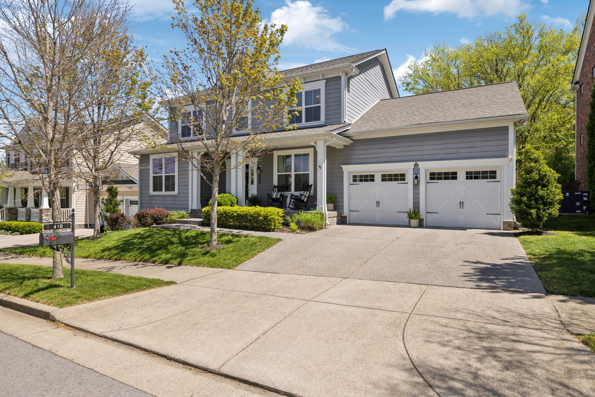 410 Dabney Dr