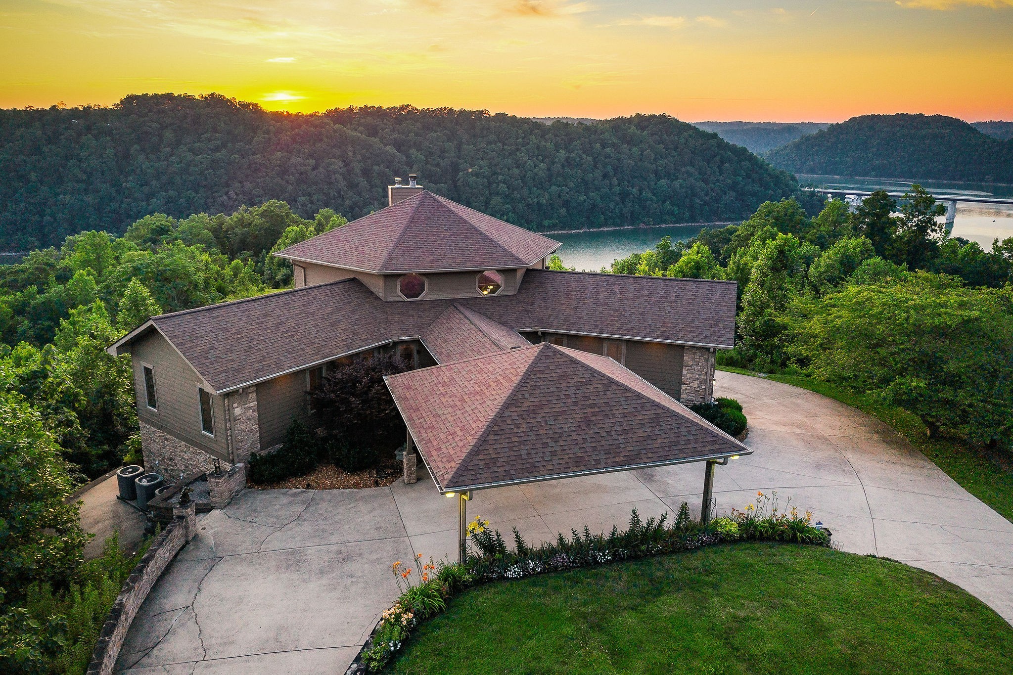 615 Watercolor Dr