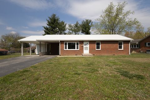 619 Henley St Manchester TN 37355