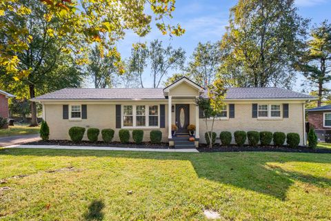 1903 Susan Dr Murfreesboro TN 37129