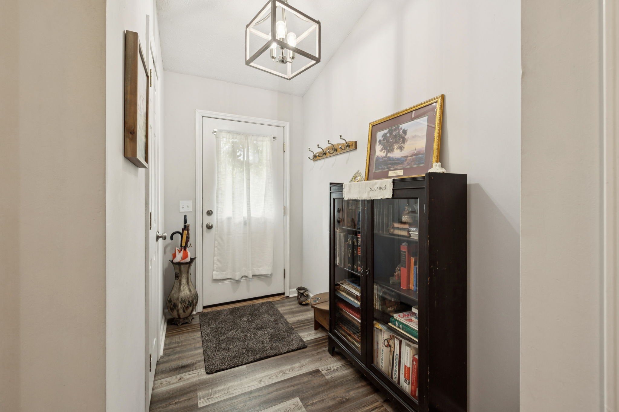255 Saint Marys Rd