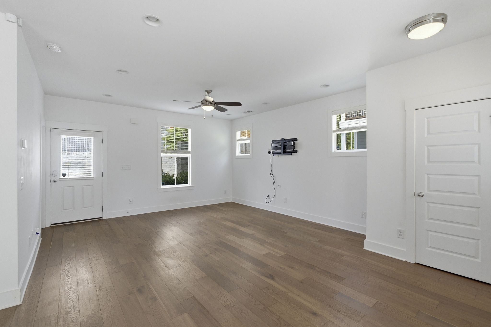802 Briar Cir