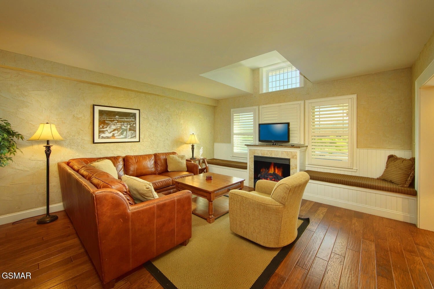 3415 Teaster Lane 401