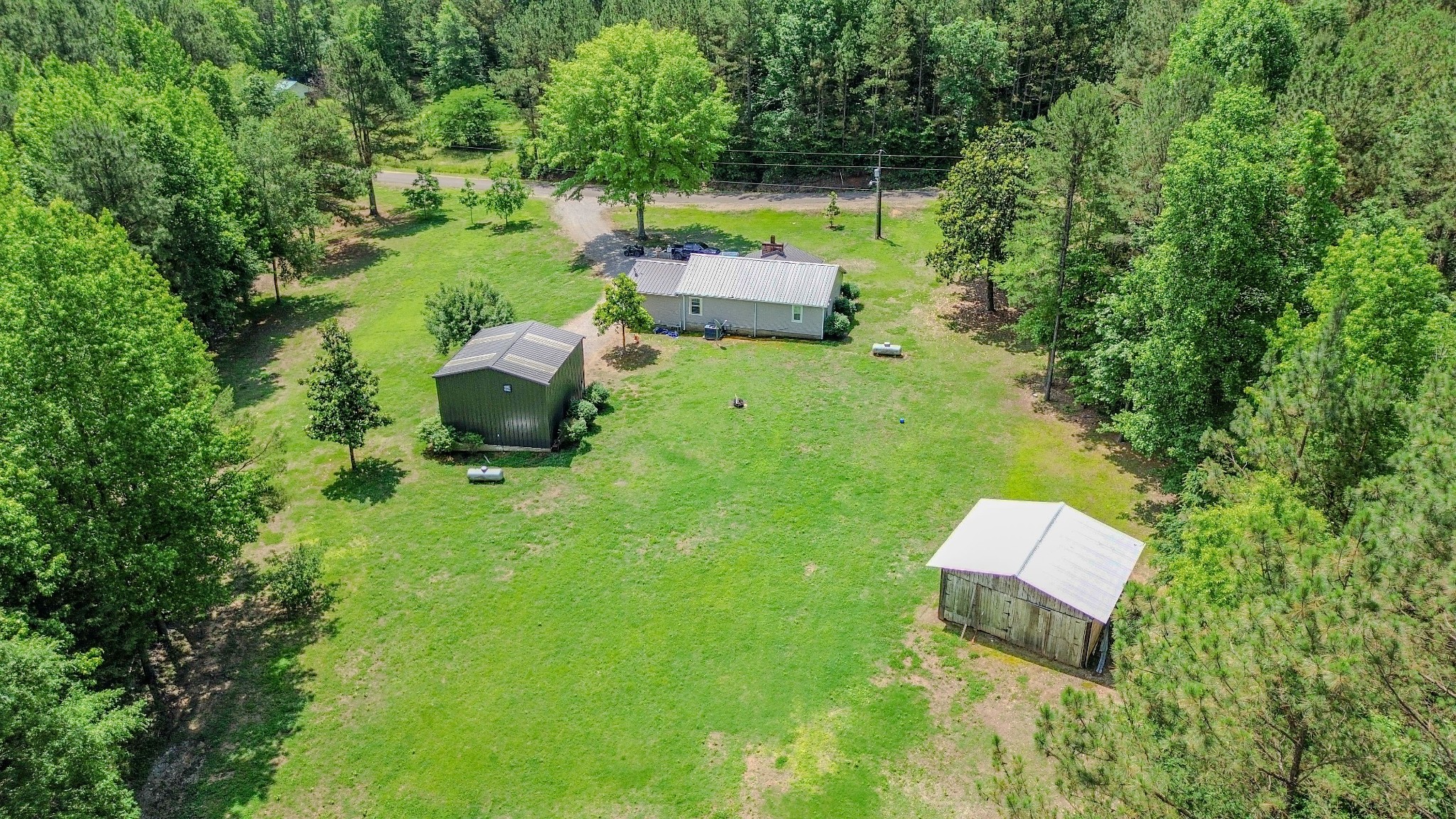 3907 Wolf Pen Rd