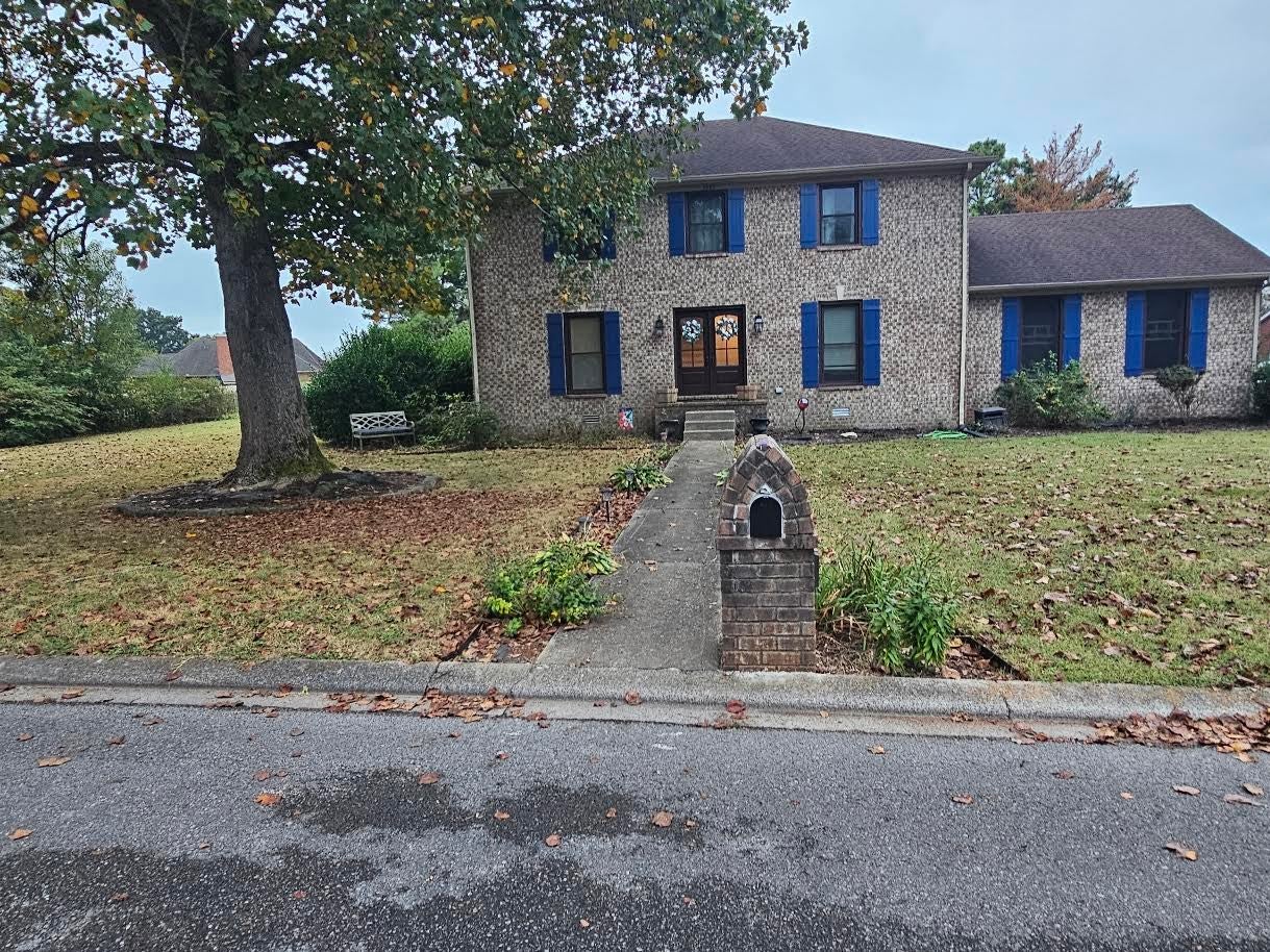 3227 Windsor Green Dr