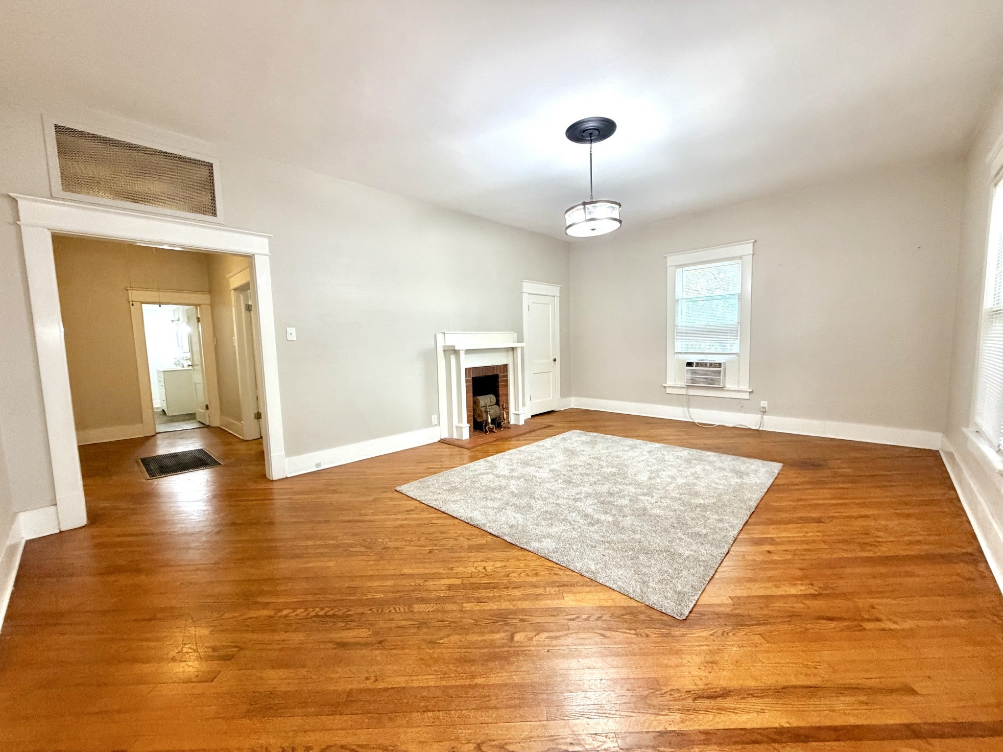 2919 Old Clarksville Pike