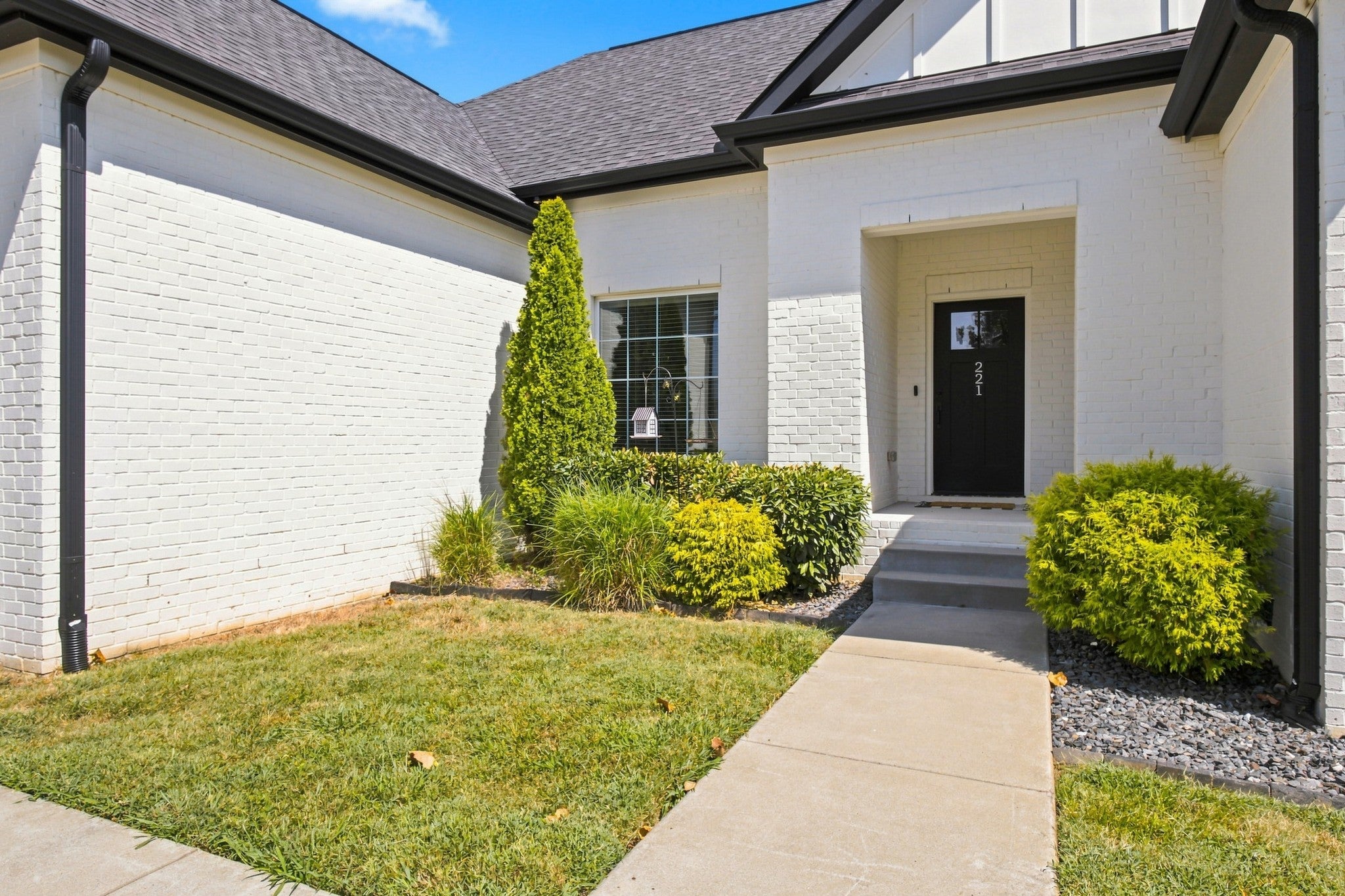 221 Downeymeade Dr