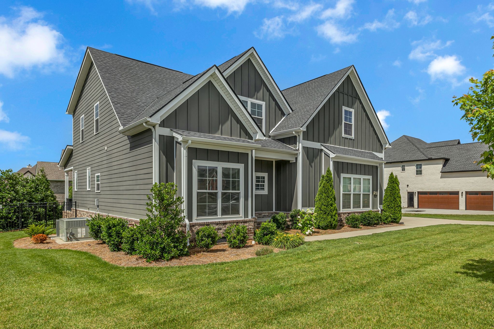609 Dallas Ct