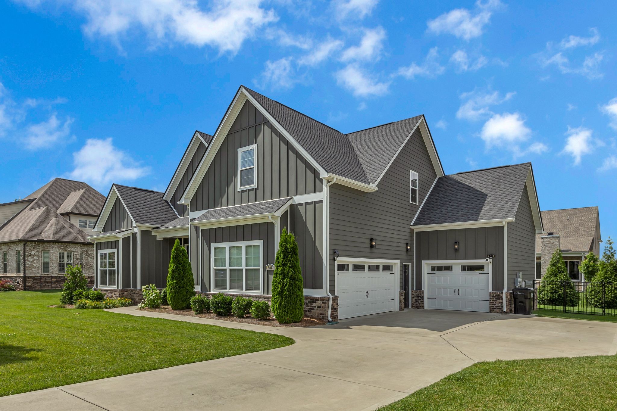 609 Dallas Ct
