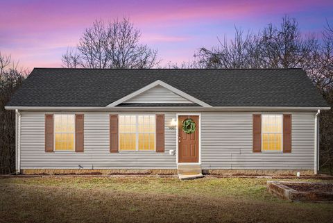 960 Granny White Road Clarksville TN 37040