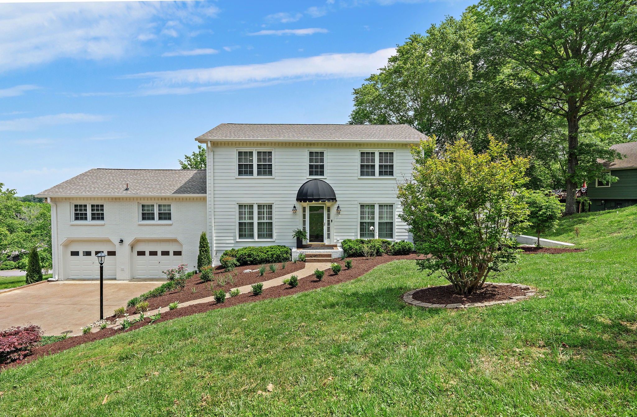 101 Oakmont Dr