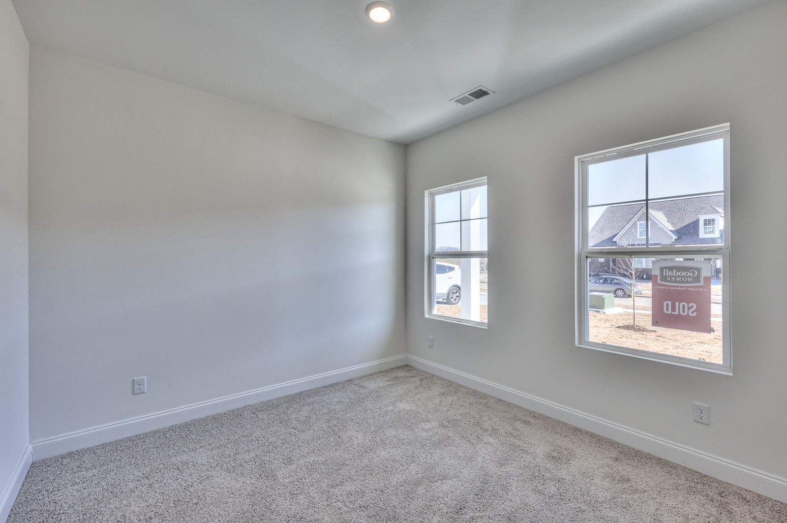1032 Bluestem Rd