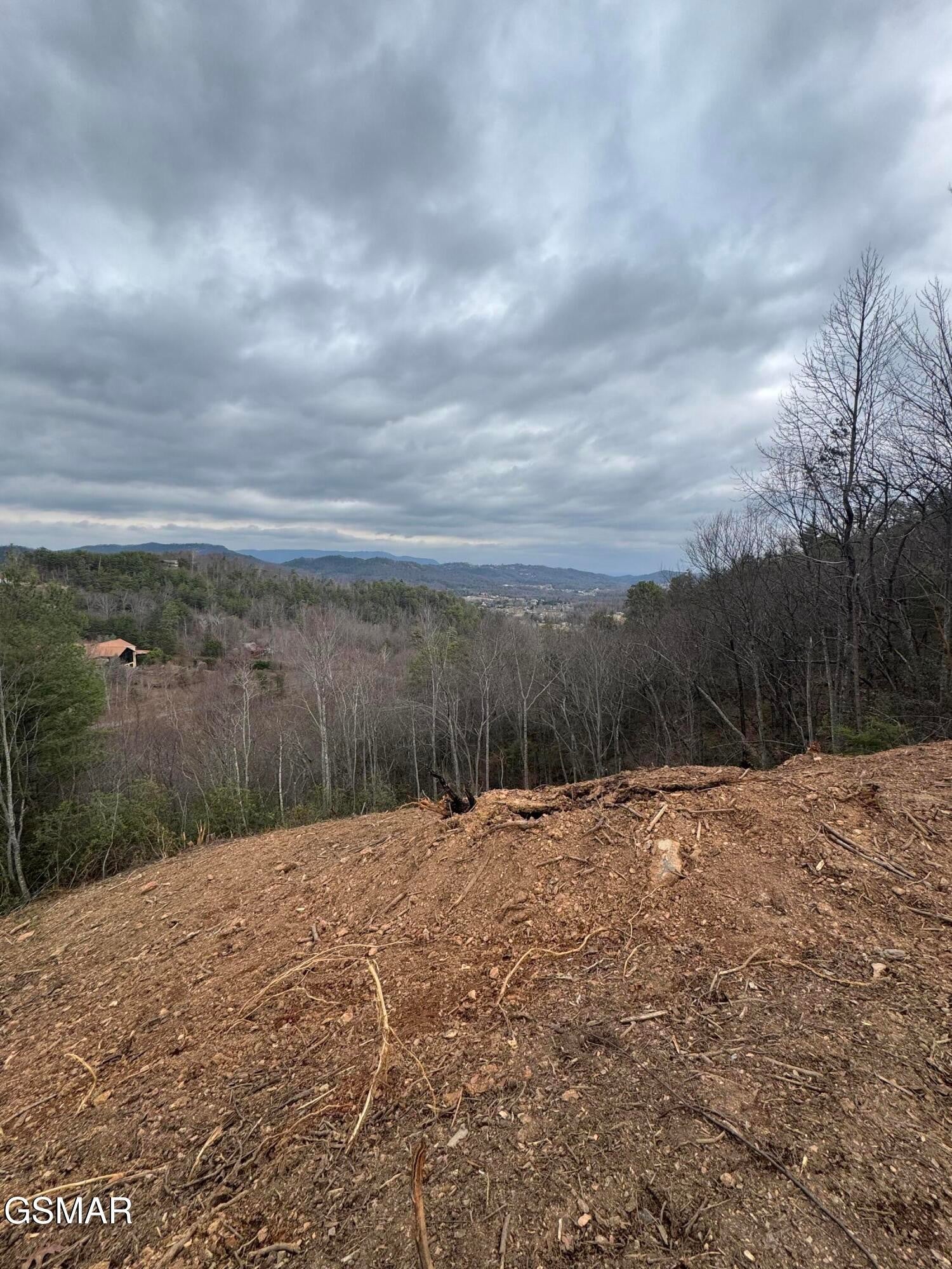 18 Hikers Path Lane