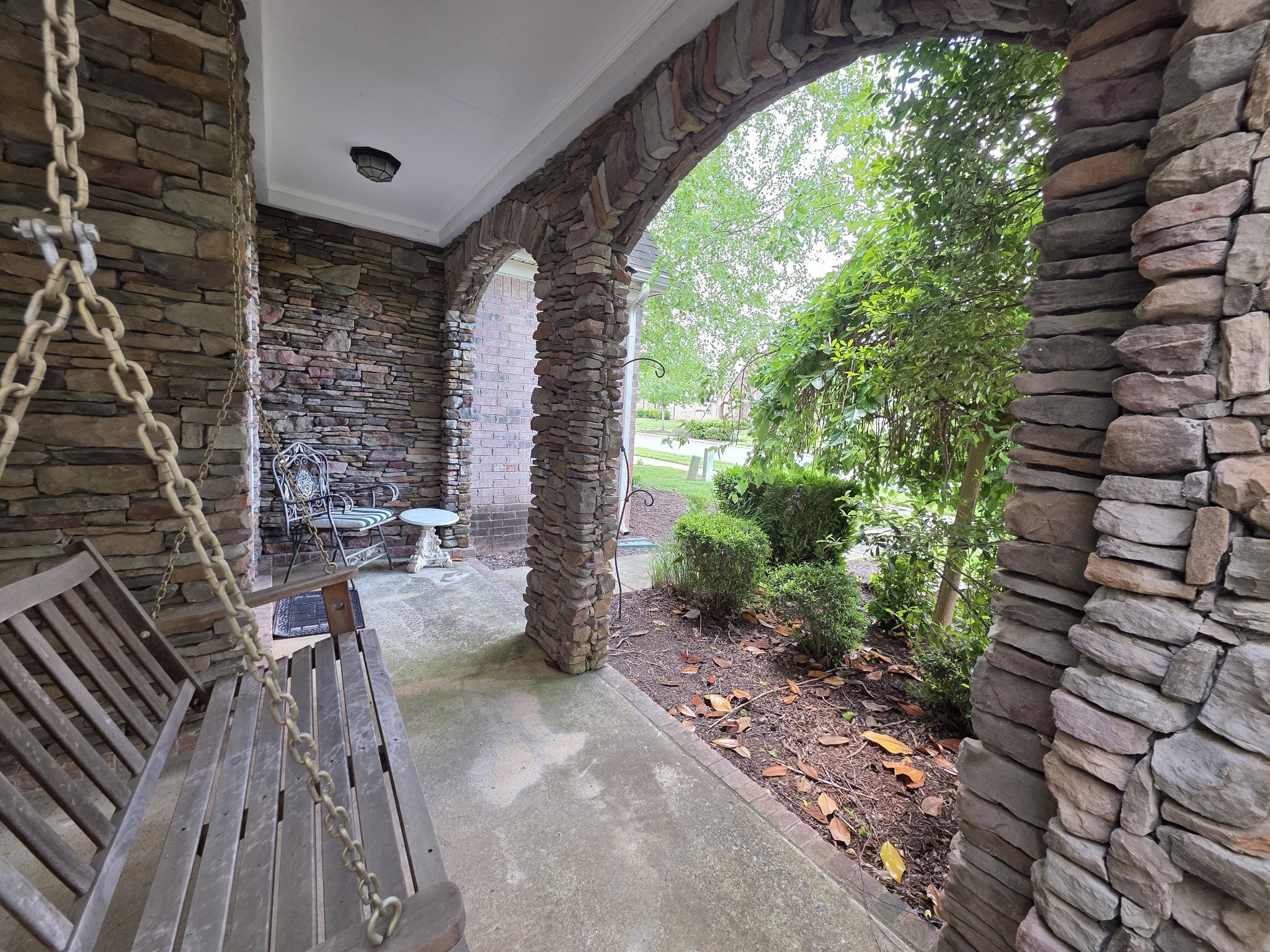2403 Cason Ln