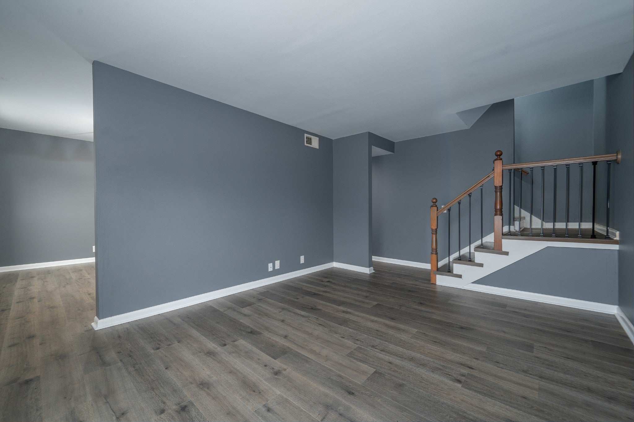 323 Forest Park Rd 5-8