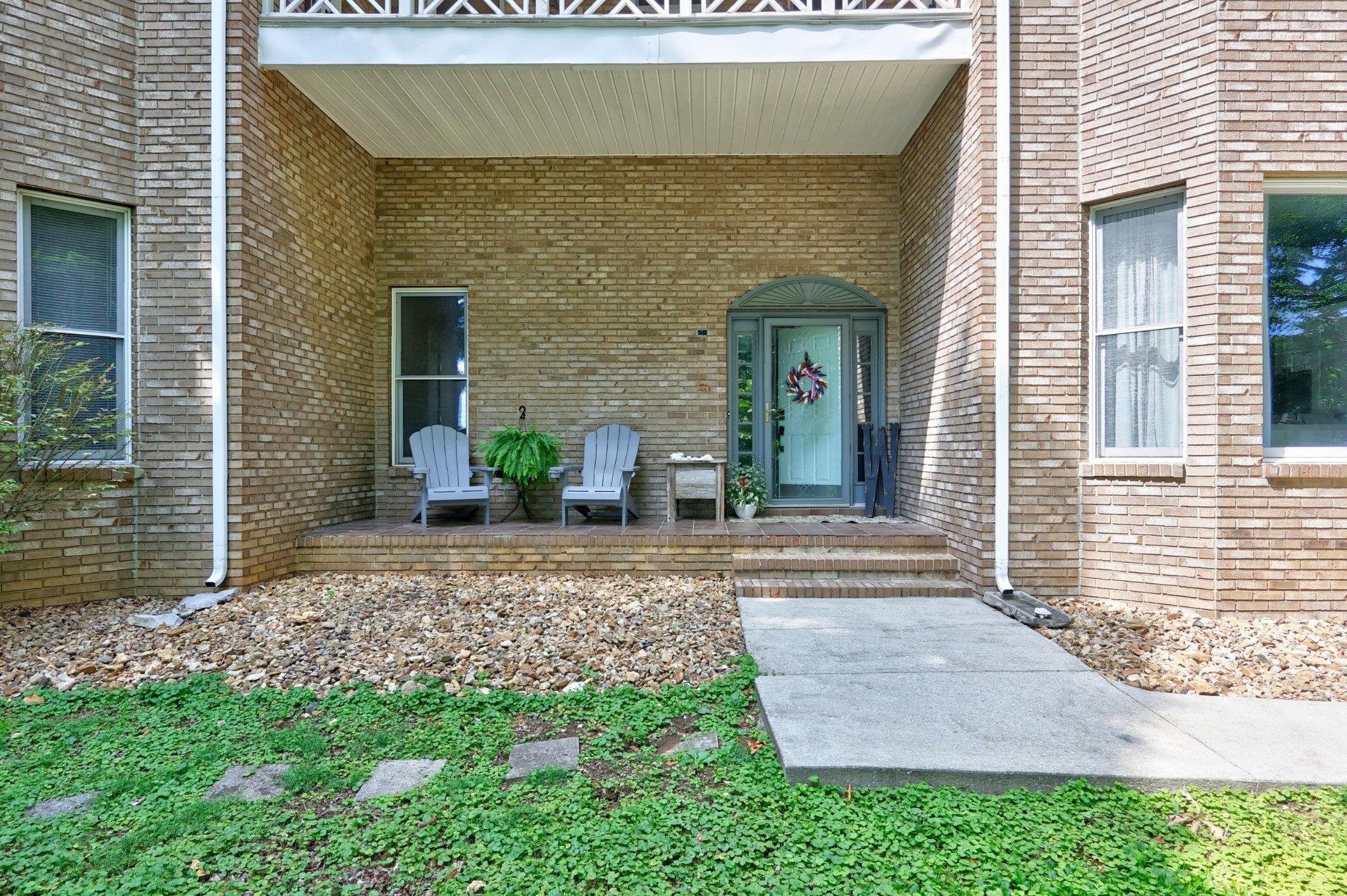 1650 N Plantation Dr