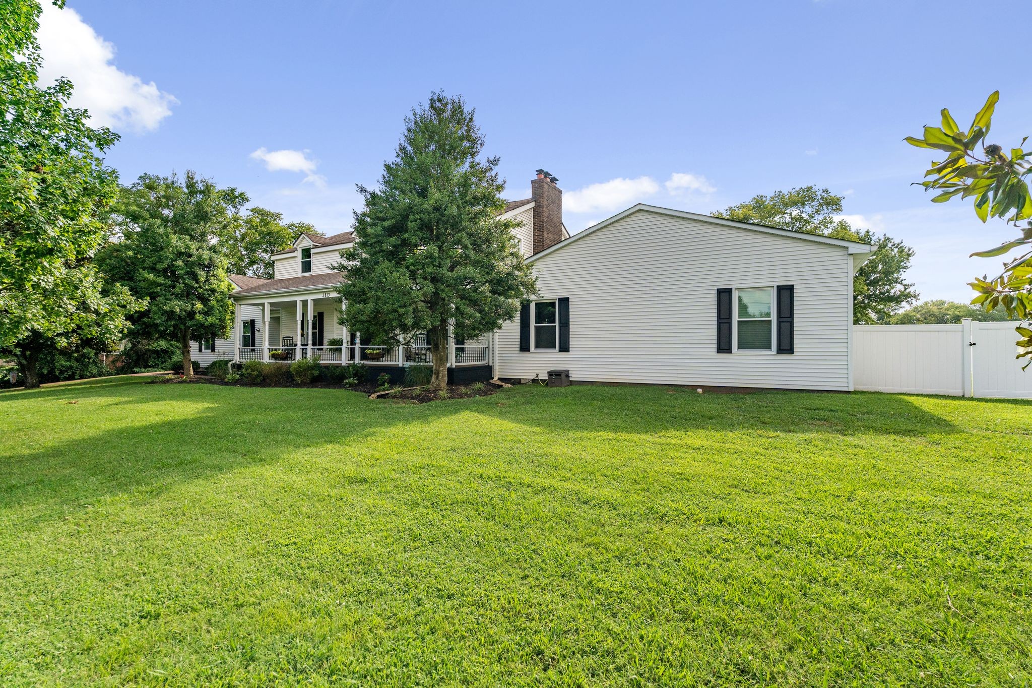 3813 Lebanon Rd