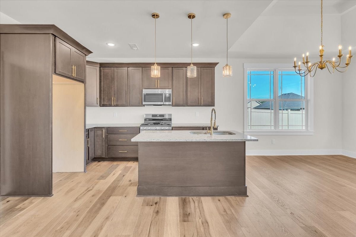 102 Riley Creek Rd