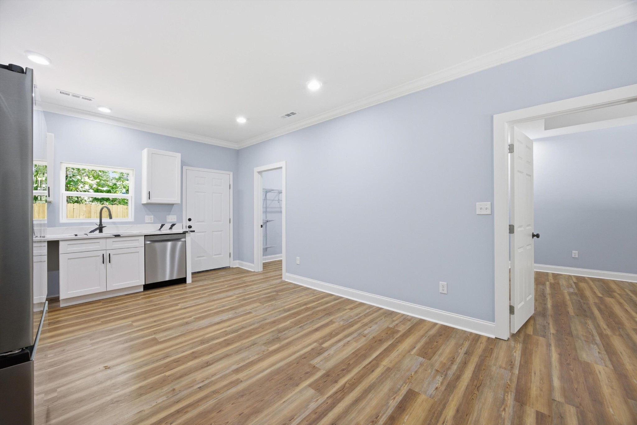 617 W 47th Street