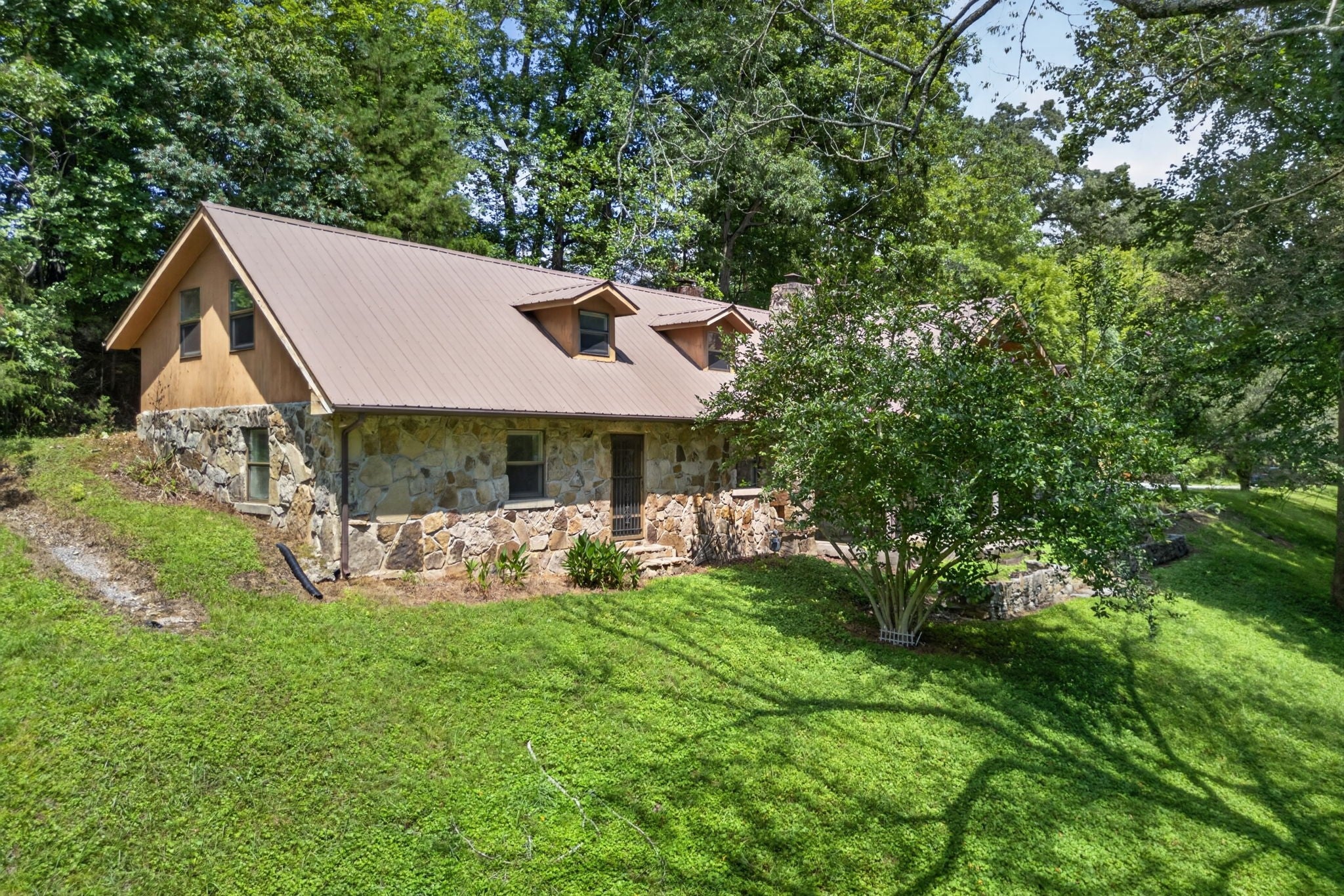 3510 Blackburn Hill Dr