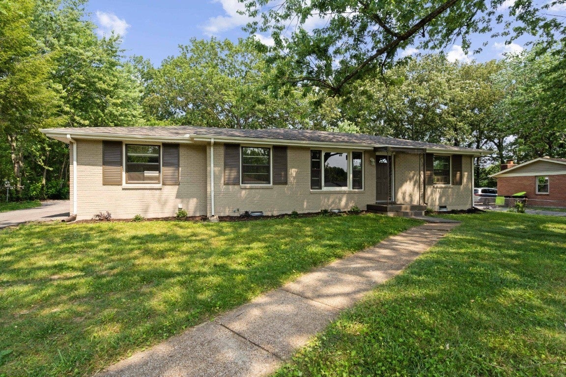 30 Dalewood Dr