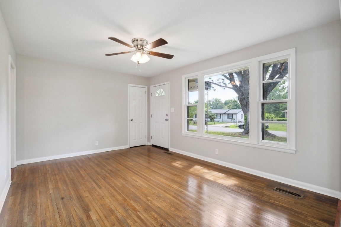30 Dalewood Dr