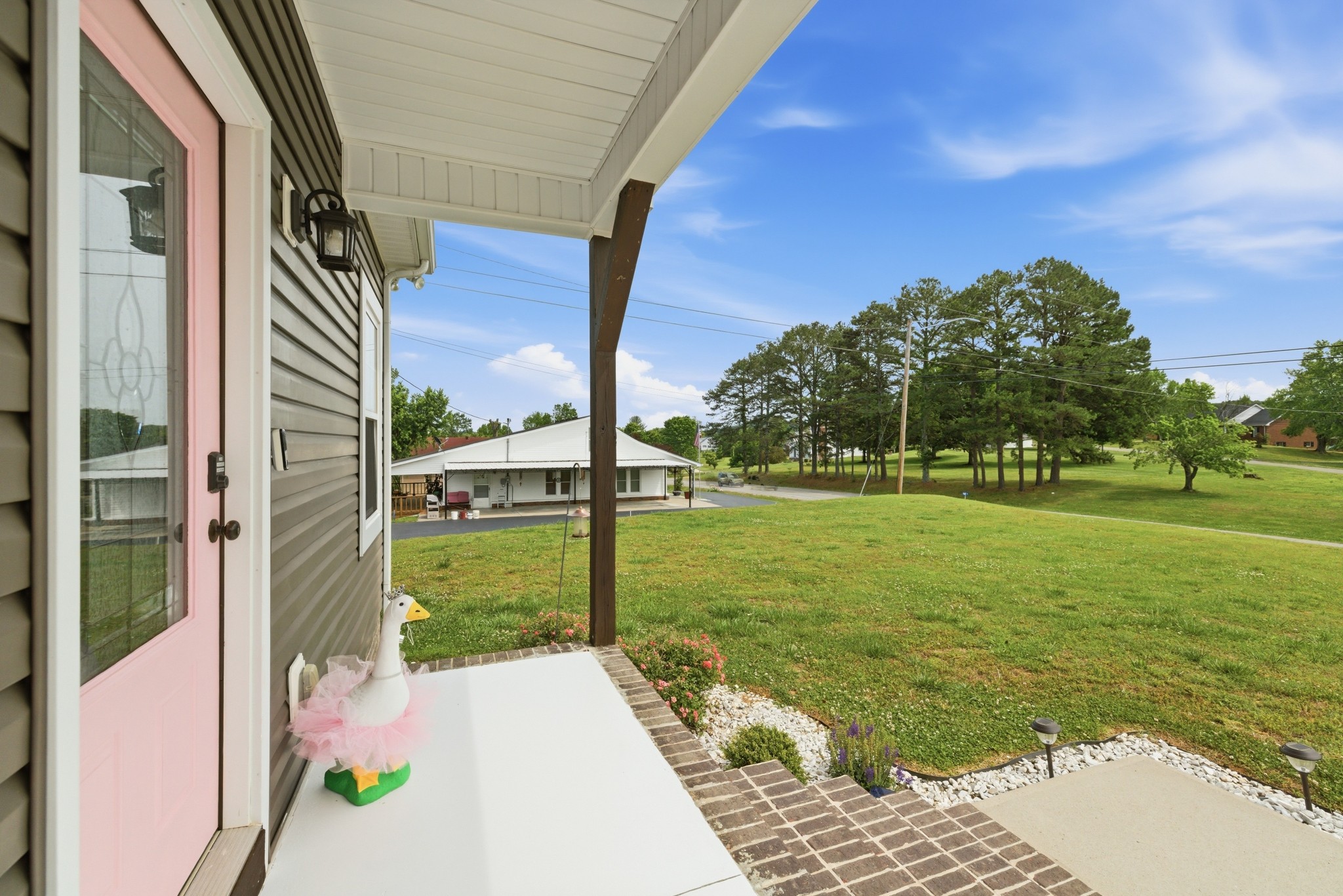 184 Lebanon Hwy