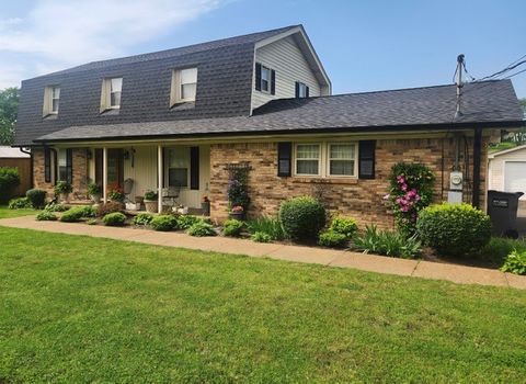 1006 Boze Ln Gallatin TN 37066