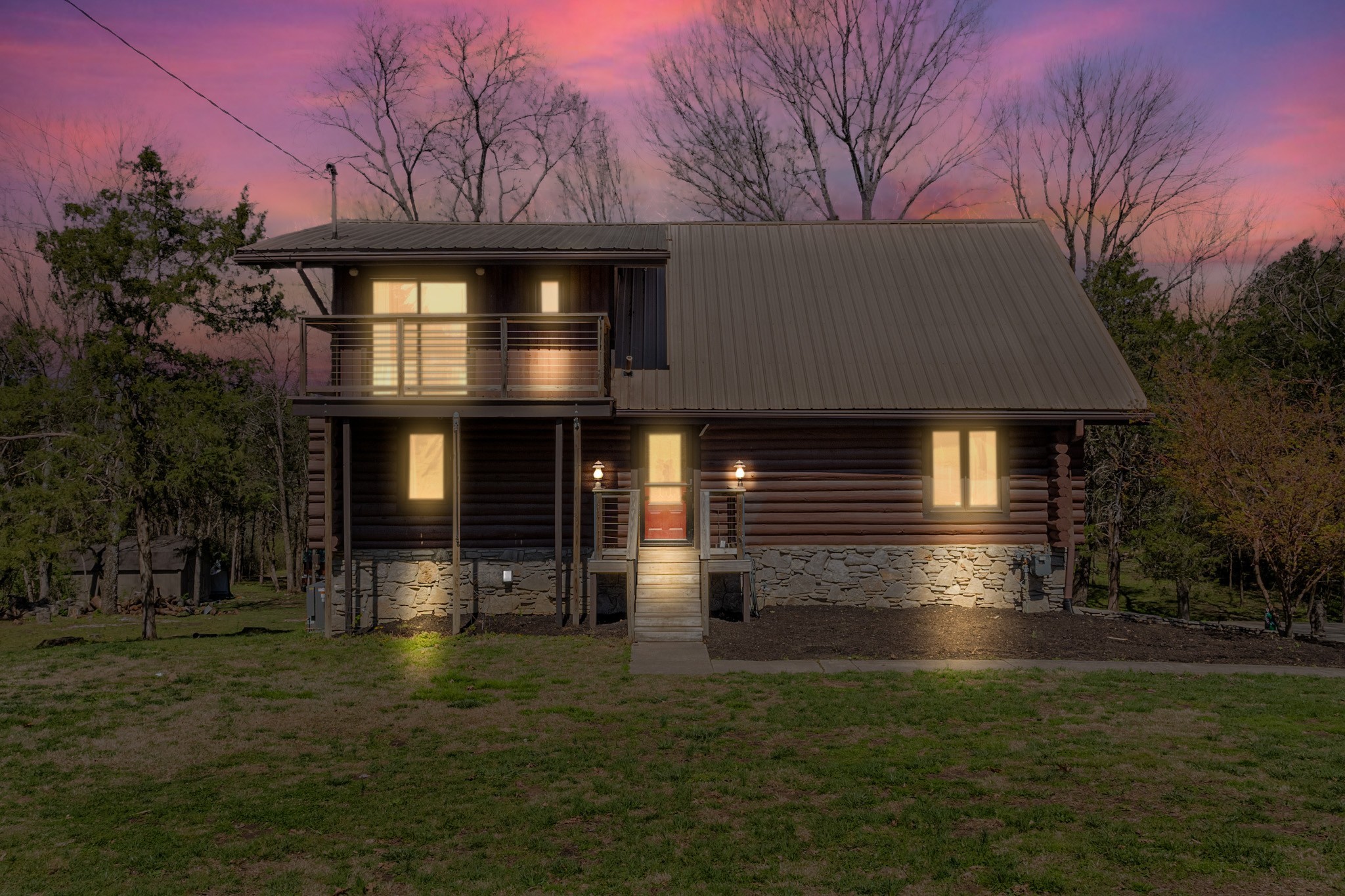 602 Woods Ct