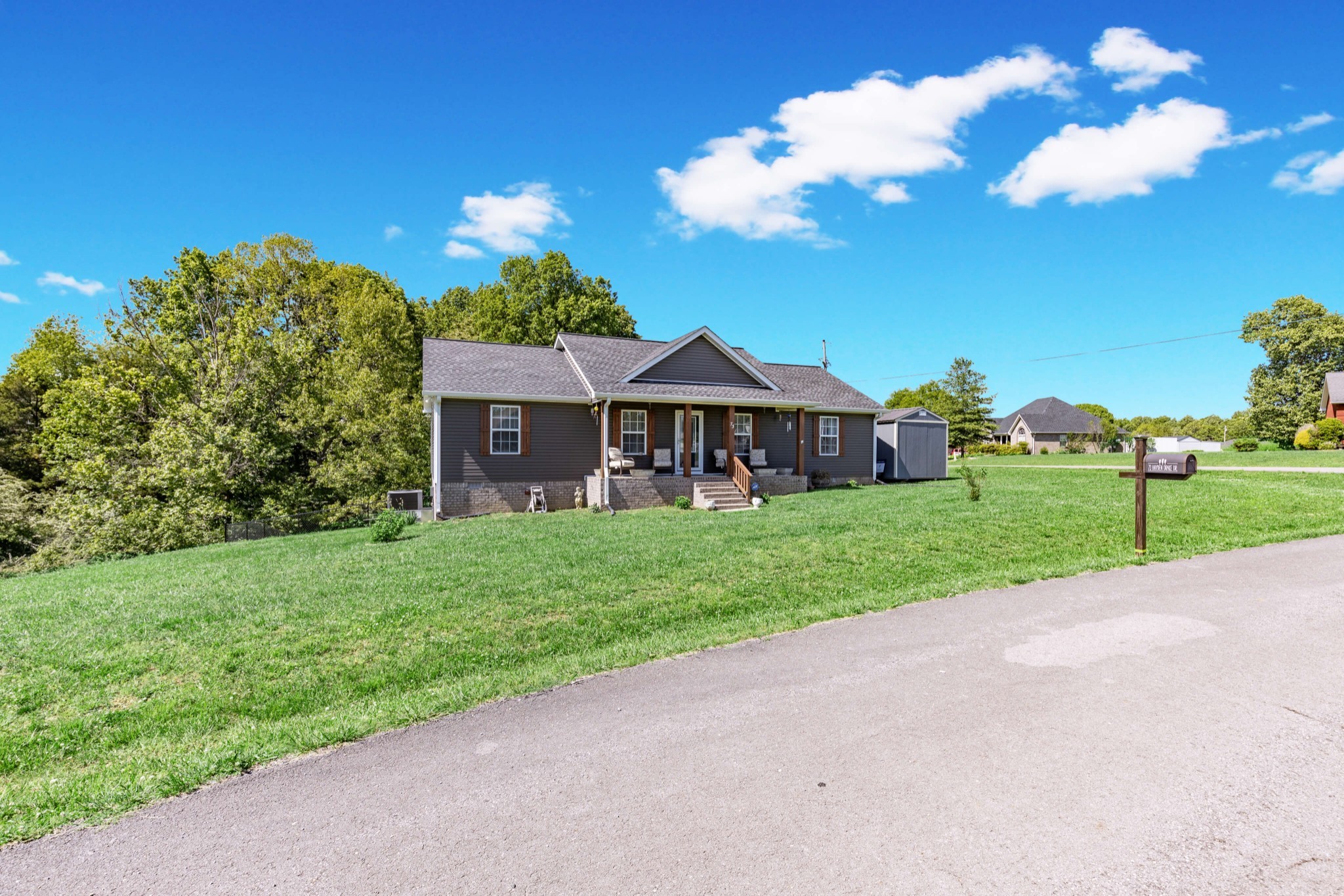 73 Hayden Drake Ln