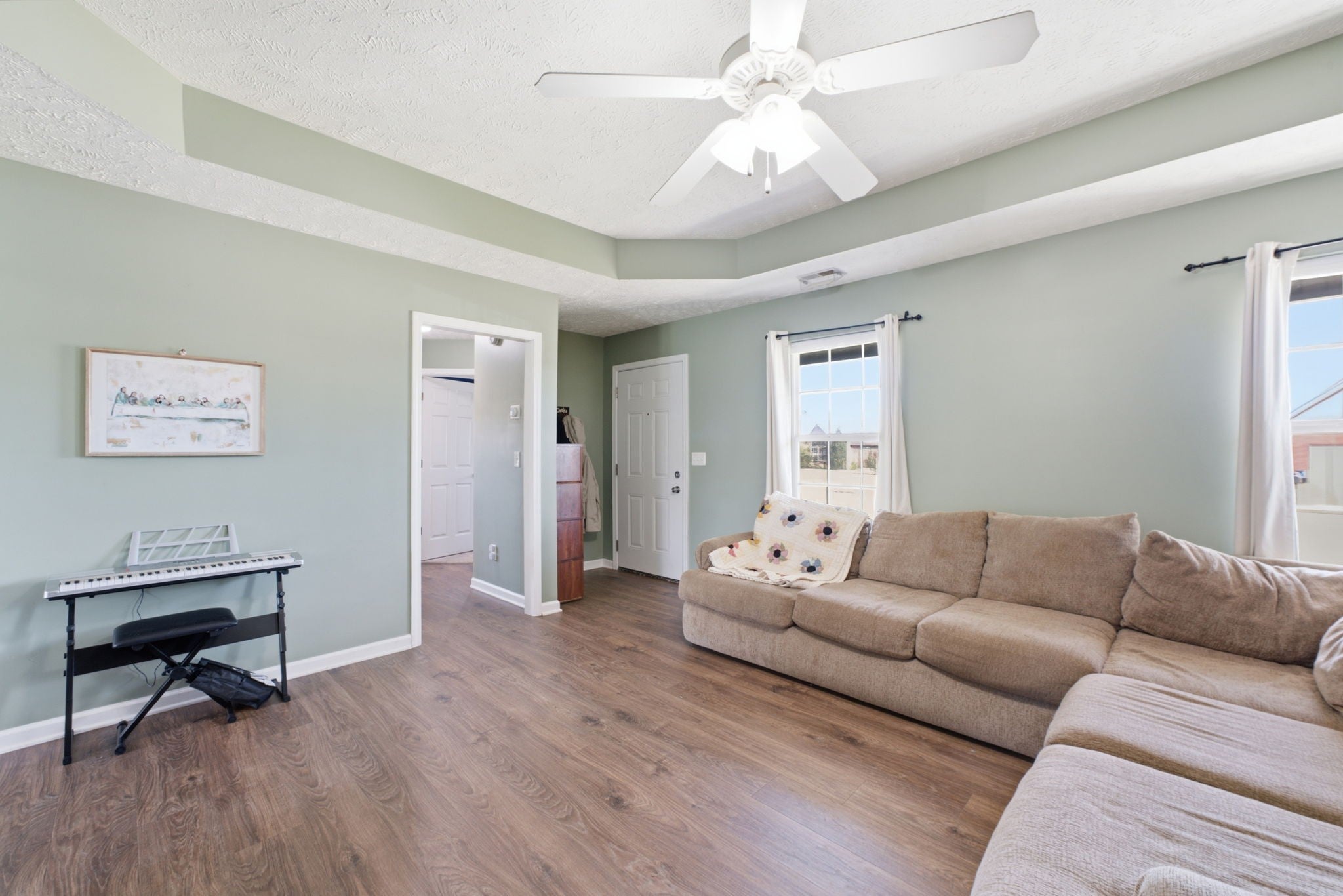 2720 Ridgewood Dr