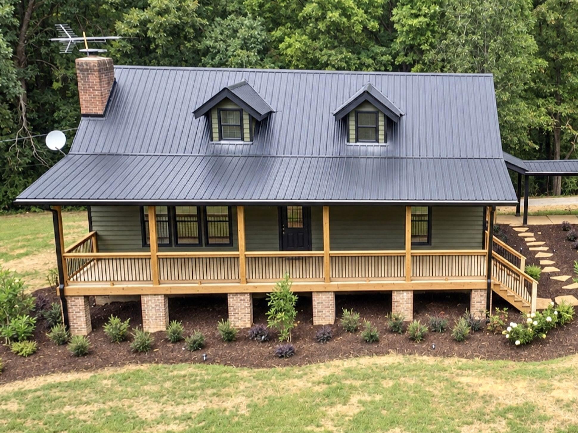 2221 Baker Bridge Road NE