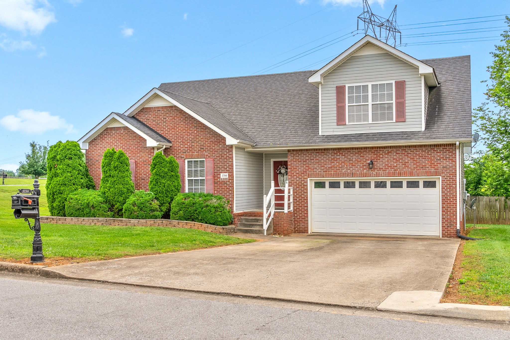 3700 Wheatfield Ln
