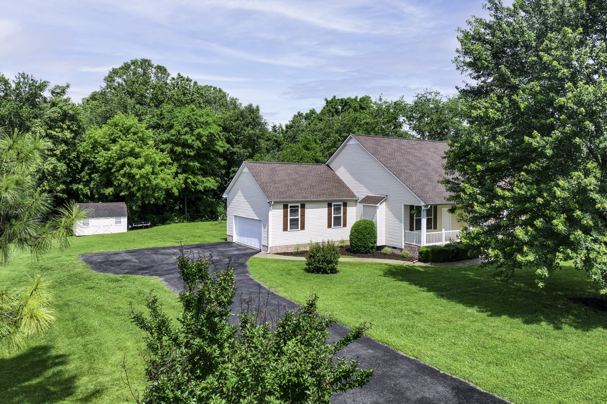2815 Windy Way