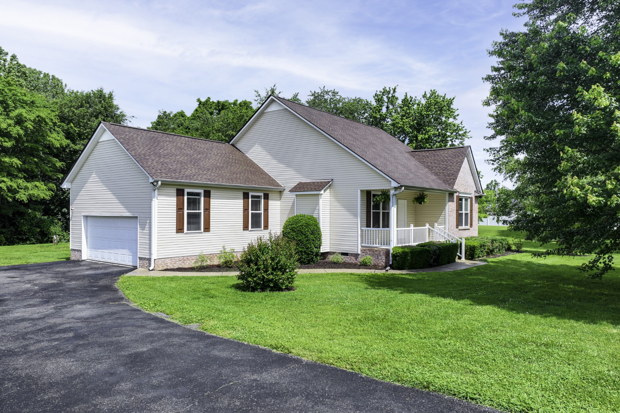 2815 Windy Way