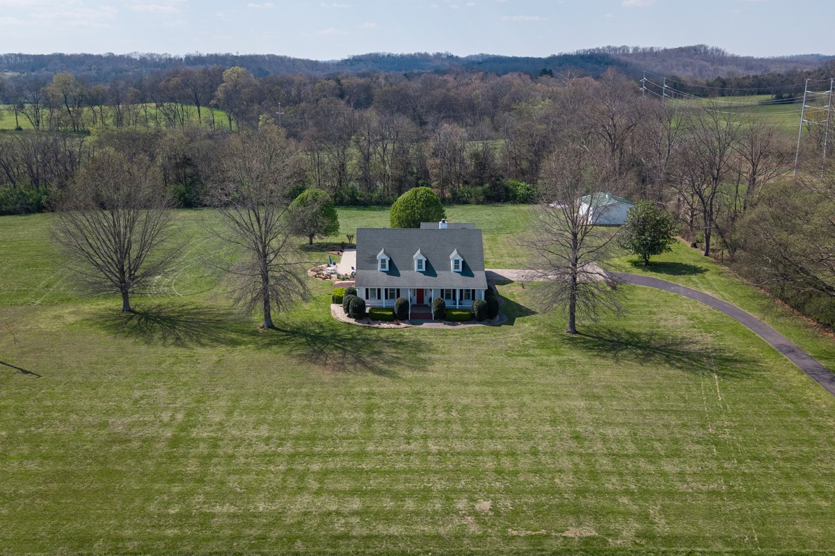 255 Lindsey Hollow Rd