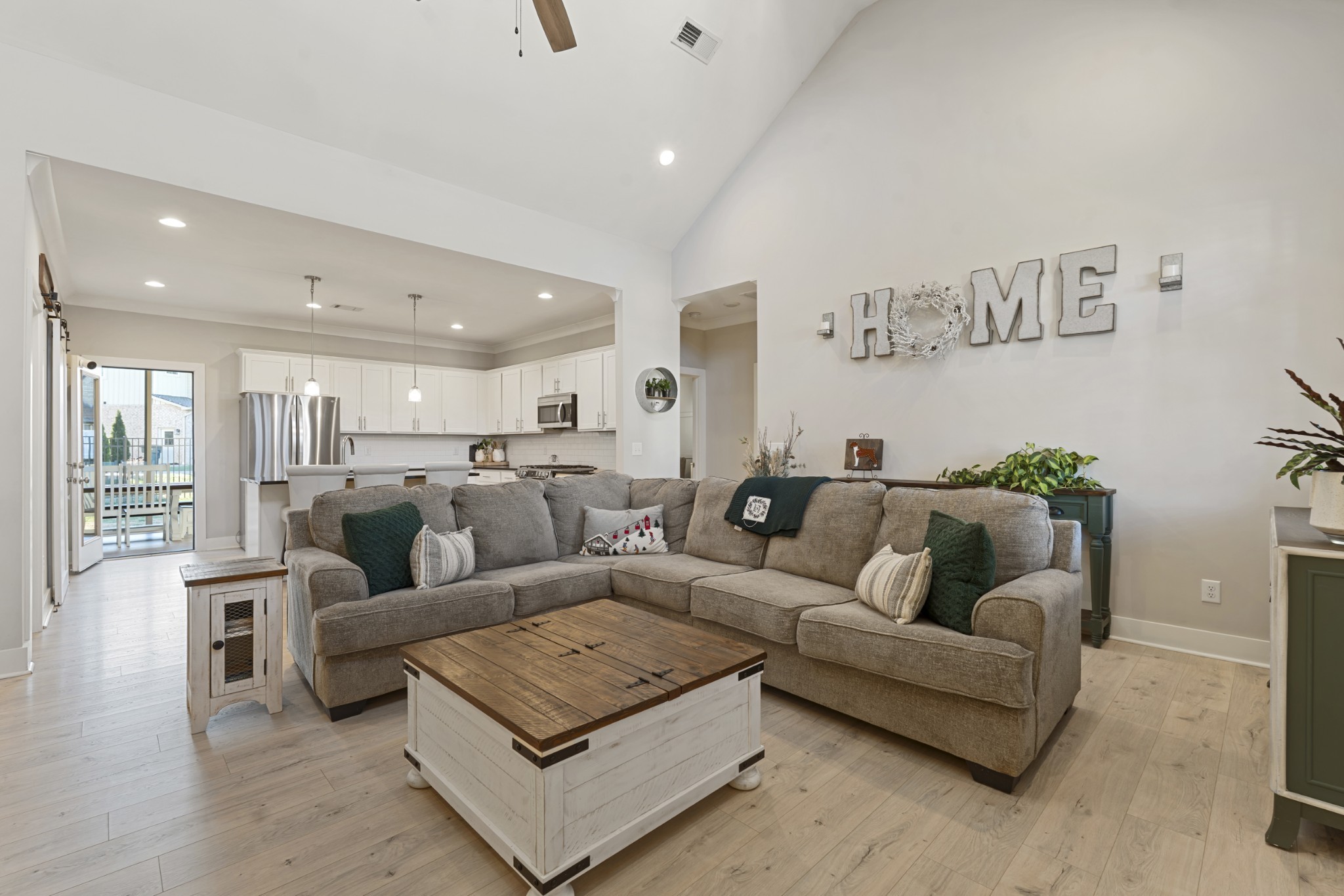 103 Stewarts Landing Dr