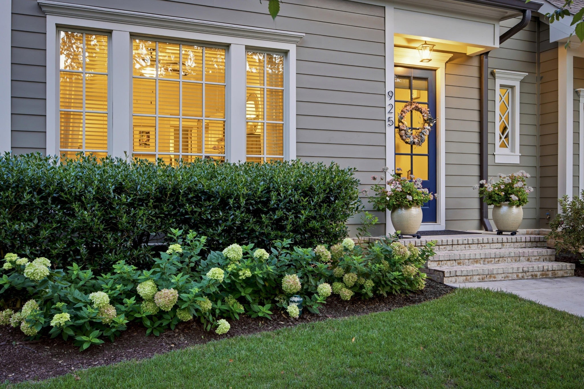 925 Tetra Court
