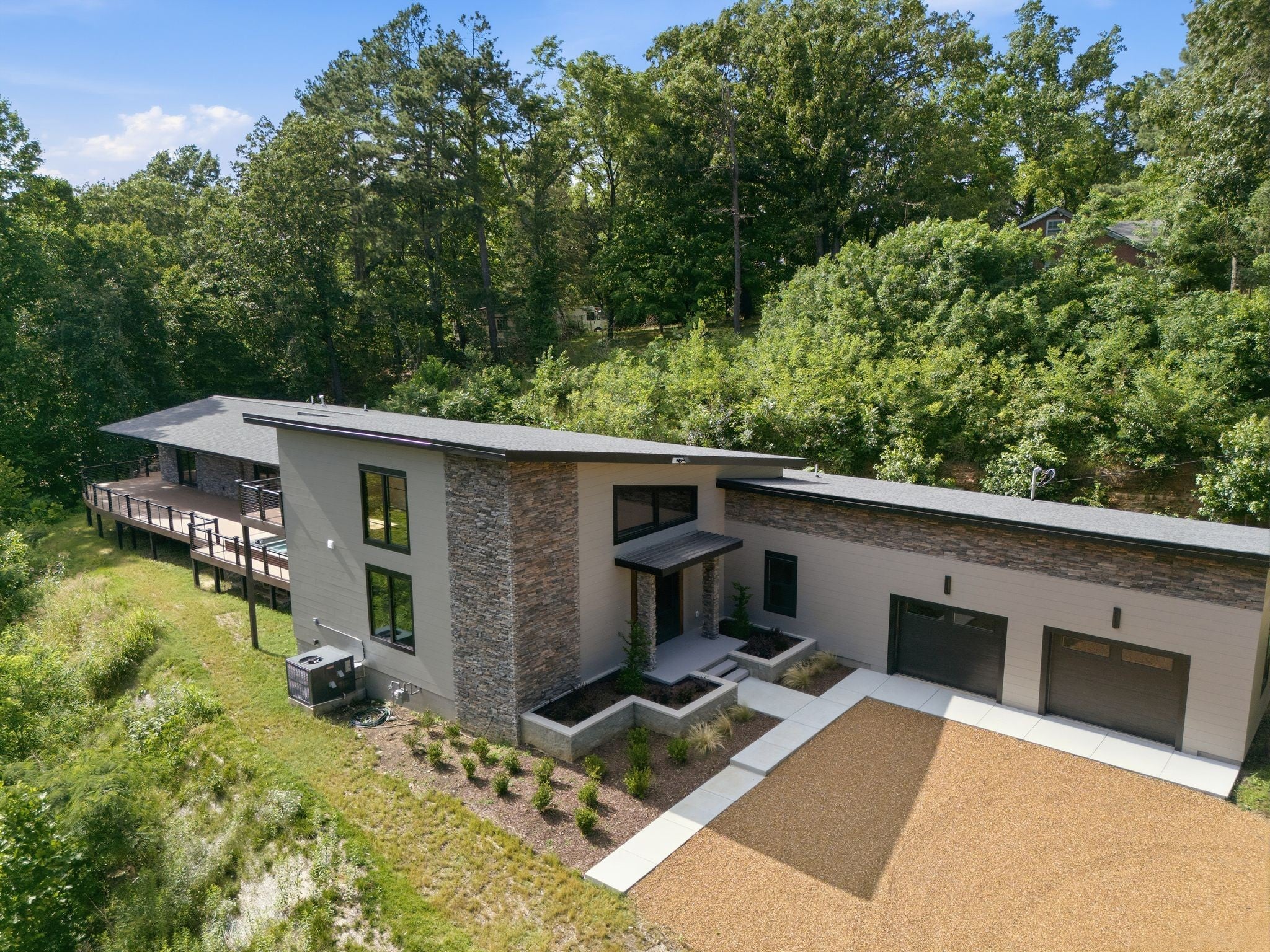 8519 McCrory Ln