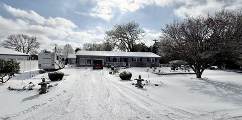 2502 Green Acres Dr Clarksville TN 37042