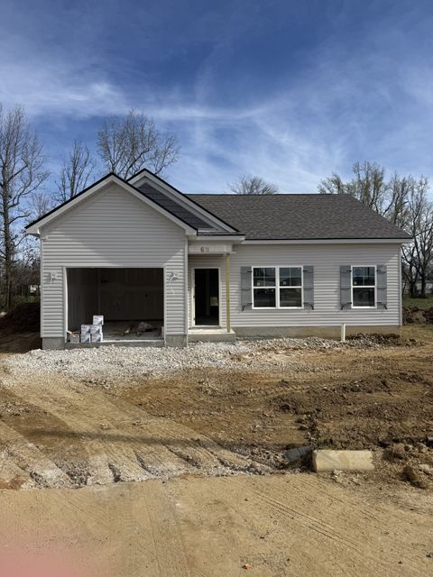 11 Stonehenge Circle Manchester TN 37355