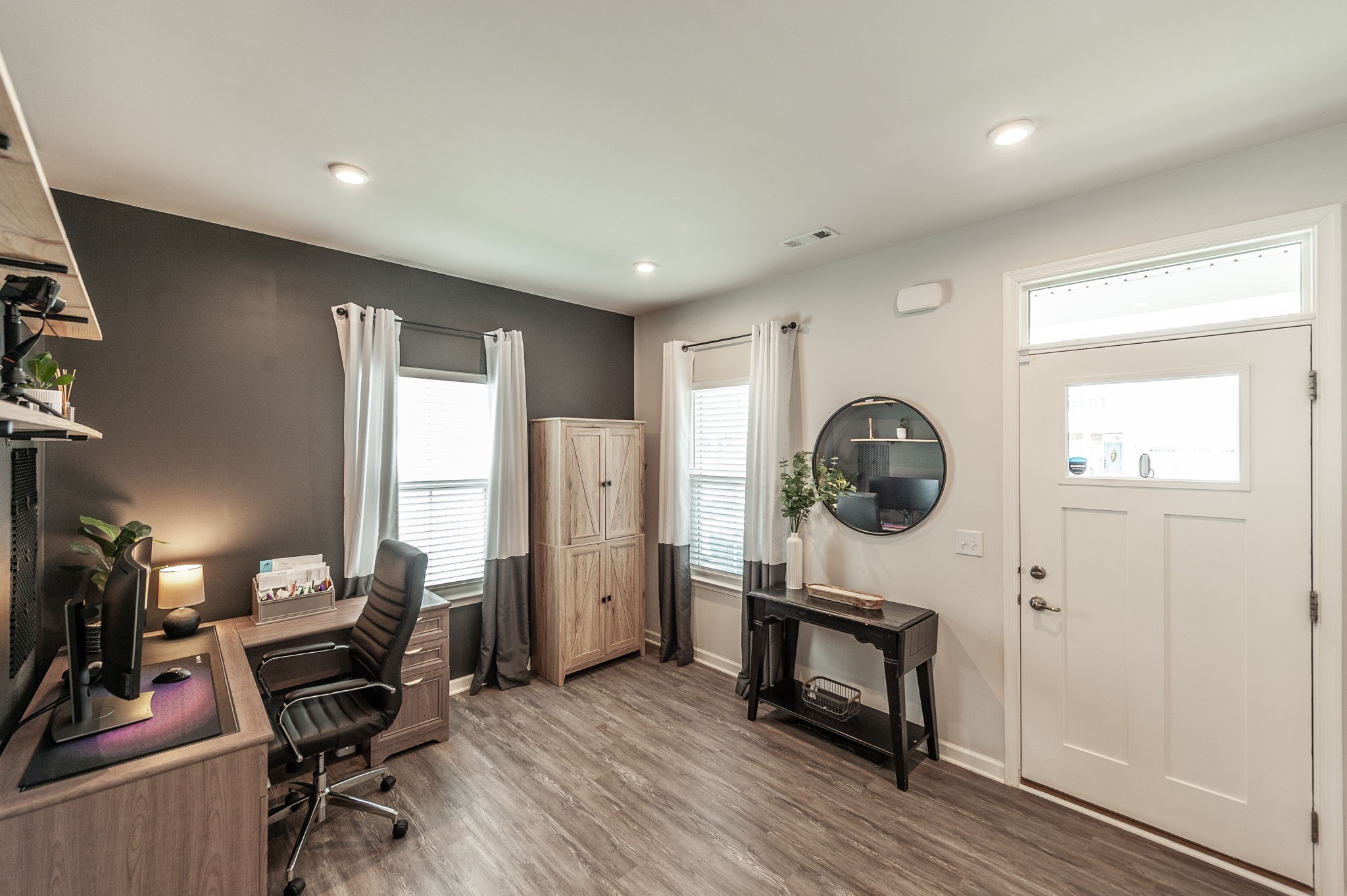 81 French St