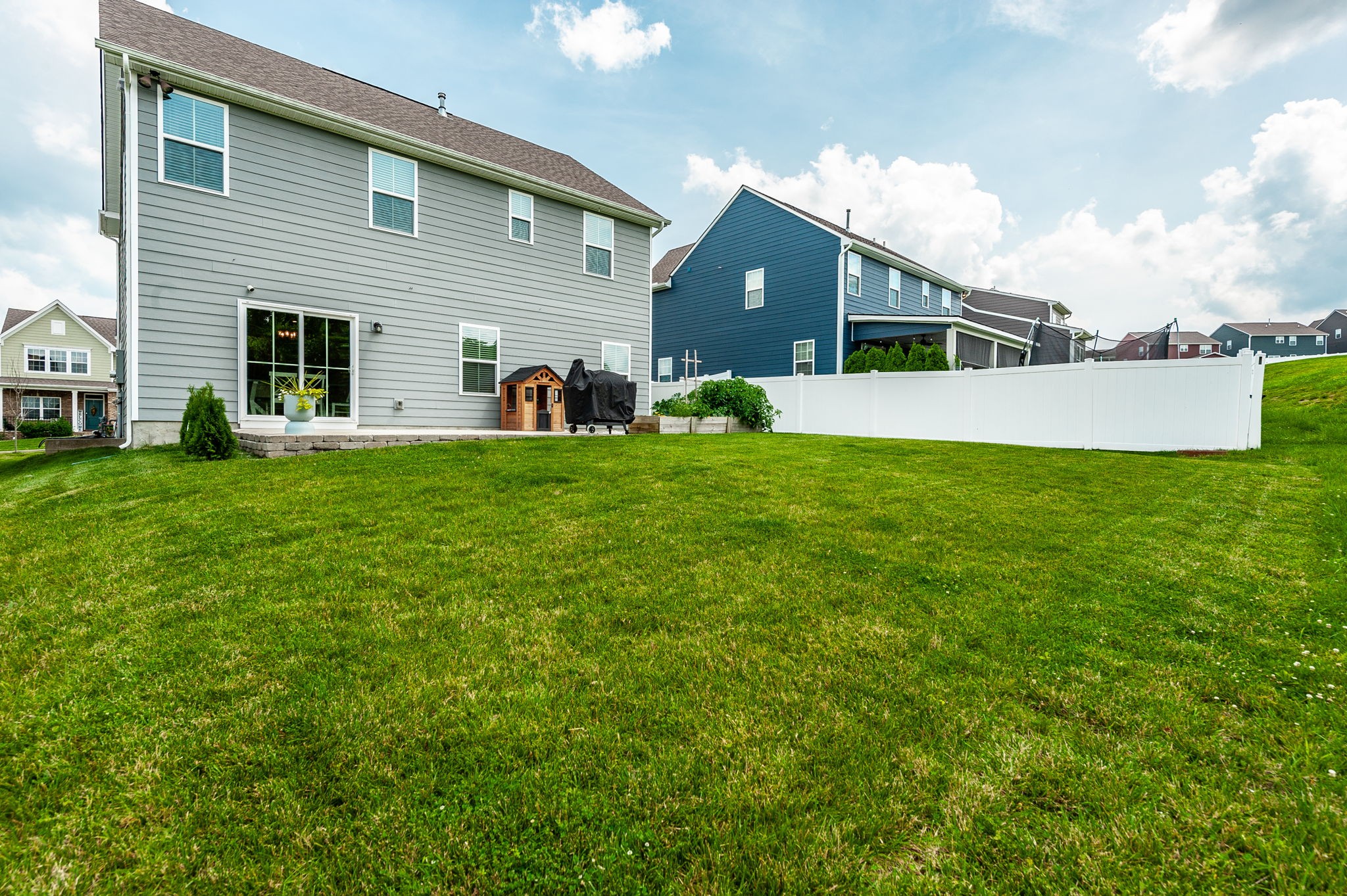 81 French St
