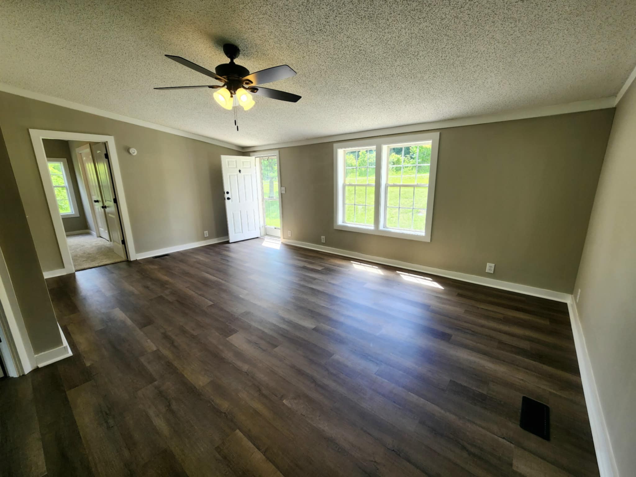 5075 Old Clarksville Pike