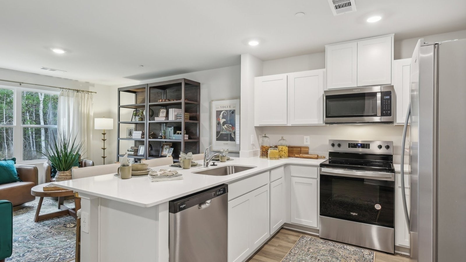 1453 Lexington Way