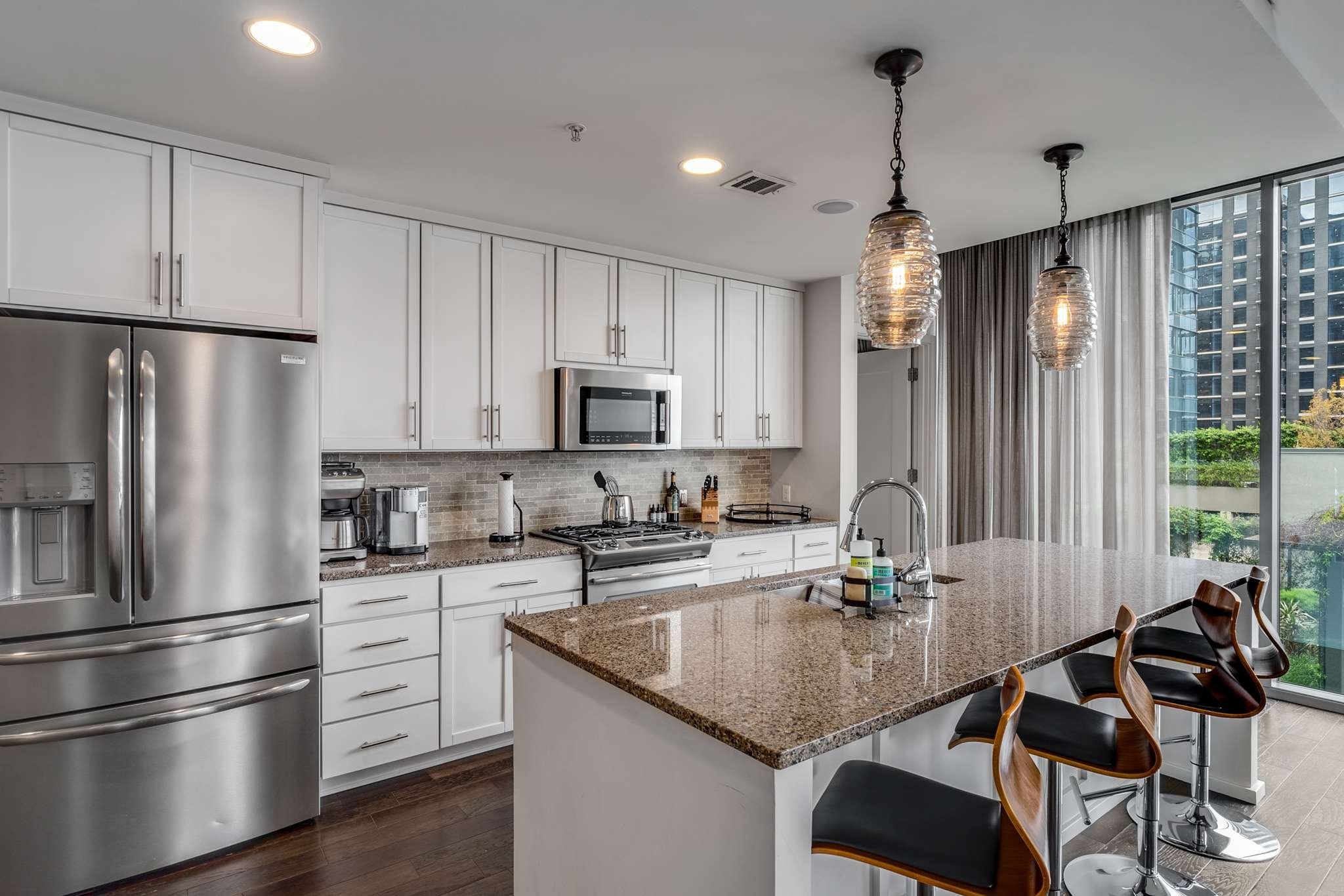 1212 Laurel St 602