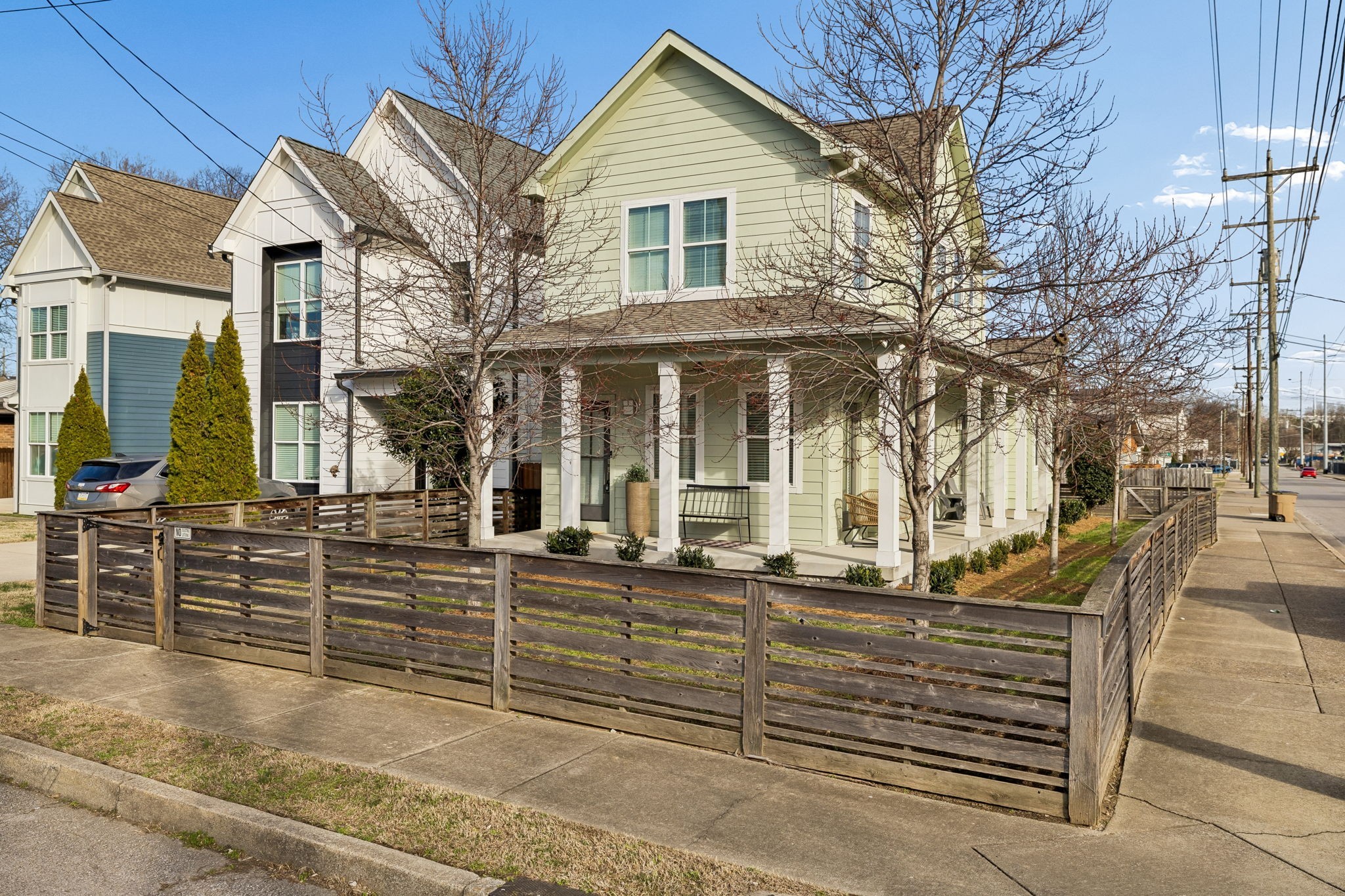 1 Claiborne St