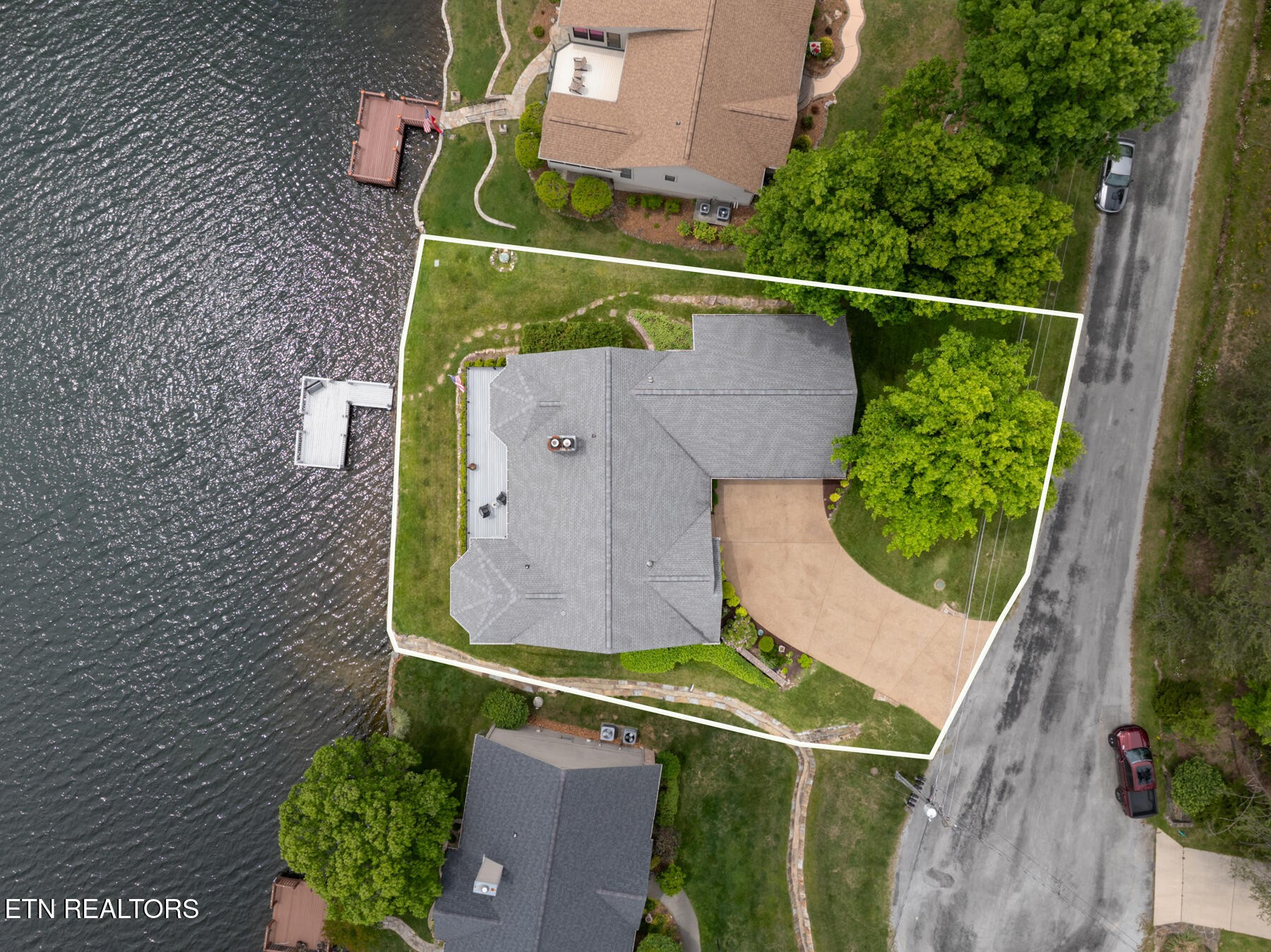 150 Motthaven Drive