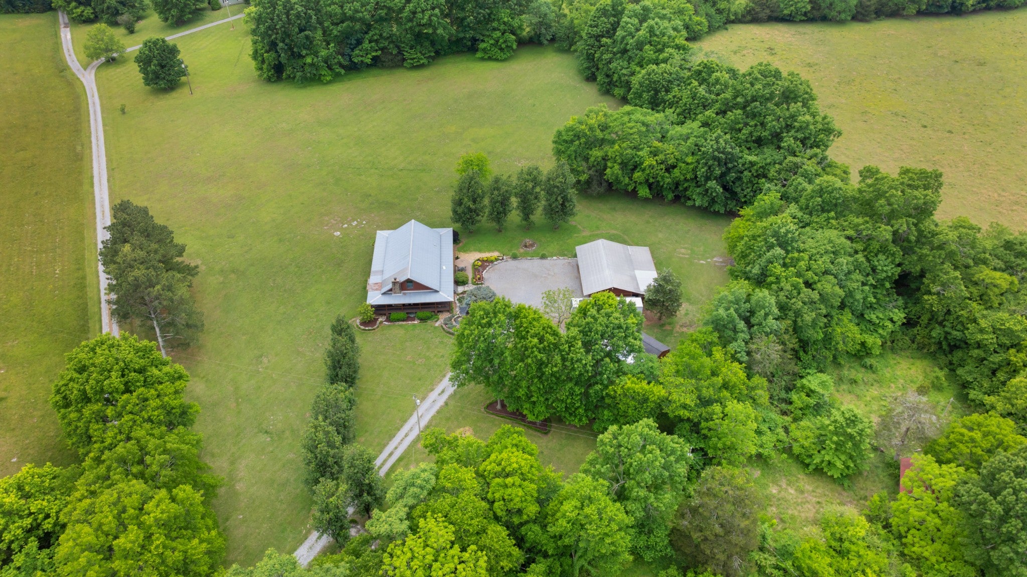 990 Bugscuffle Rd